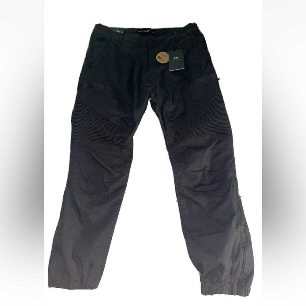 Men’s jogger pants/jeans